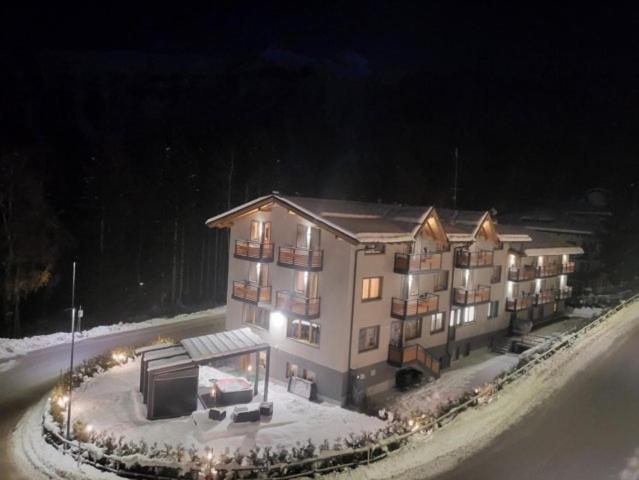 Hotel Fantelli โฟลการีดา ภายนอก รูปภาพ
