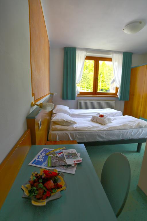 Hotel Fantelli โฟลการีดา ภายนอก รูปภาพ